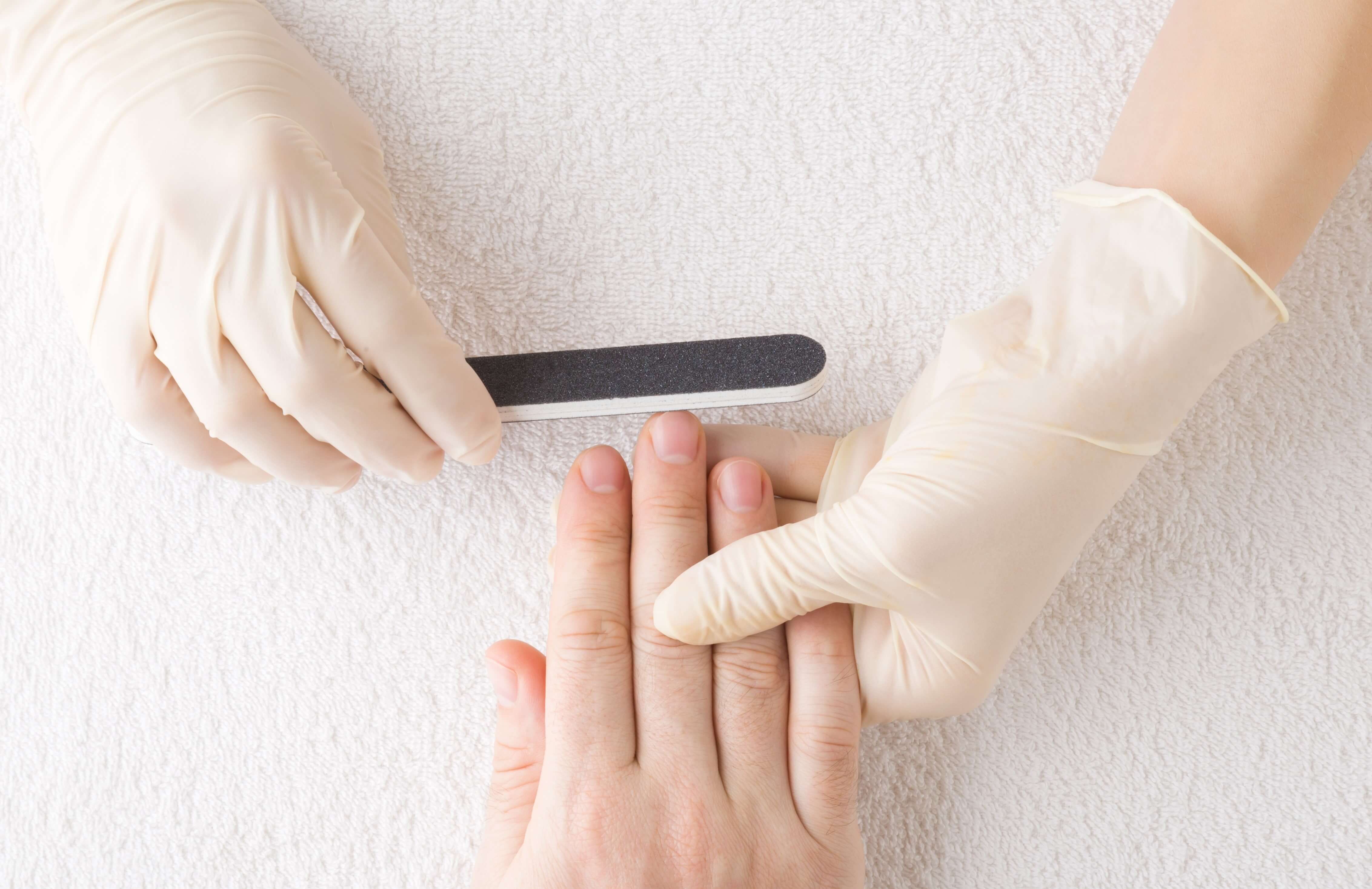 uñas acrílicas sencillas