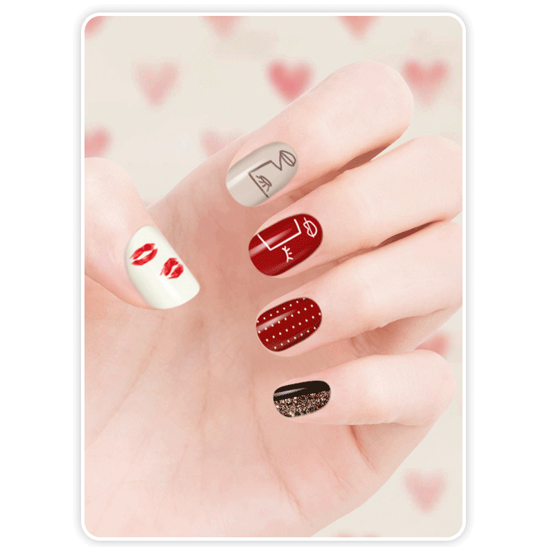 Finde deinen Nail-Art-Favoriten und speichere ihn.