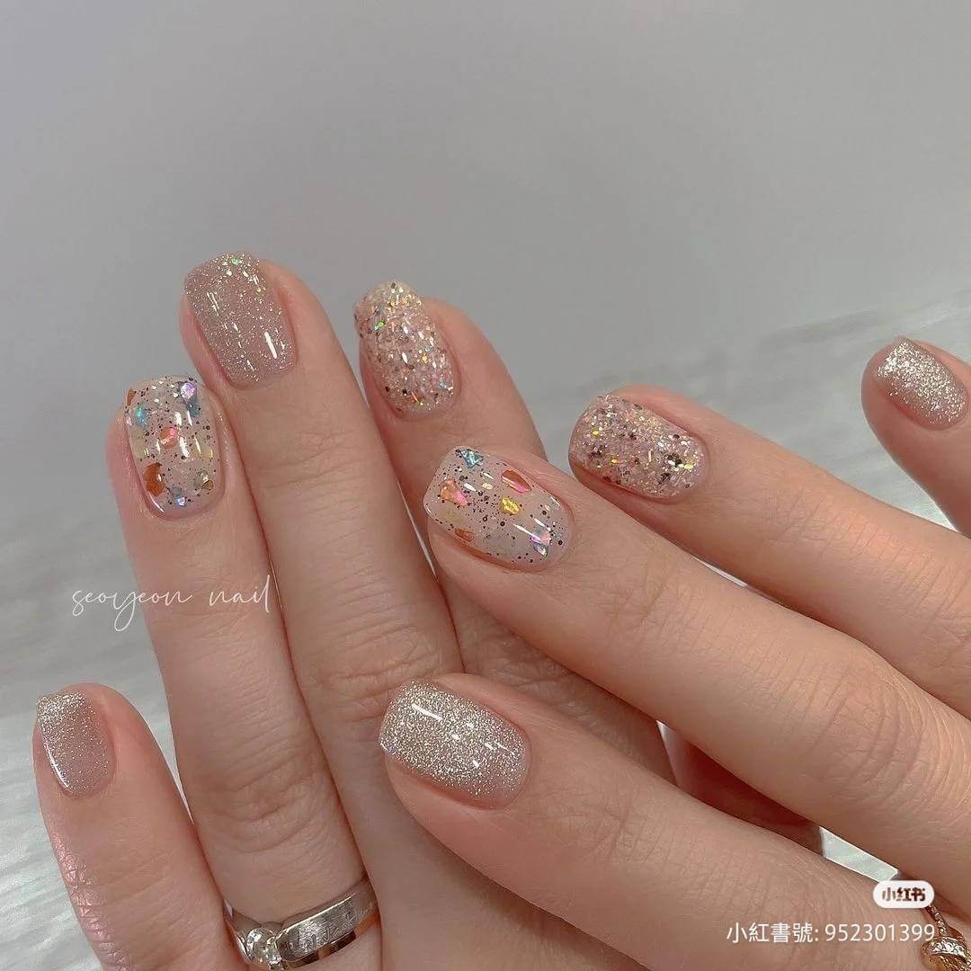 亮片貓眼美甲