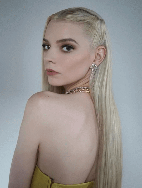 tendance coiffure printemps-été 2024 : cheveux très long