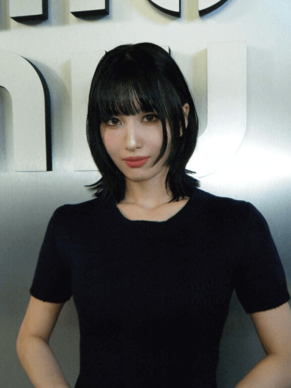 Twice's Momo with Jellyfish haircut