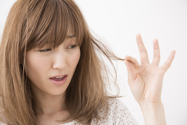 黒髪が似合わない人の特徴