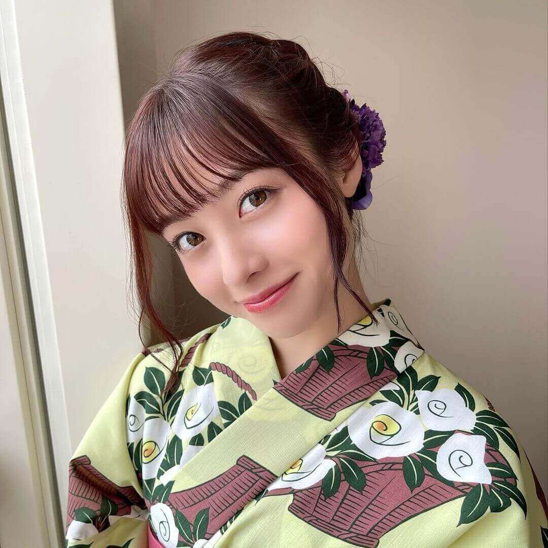 ピンクブラウンのヘアカラー