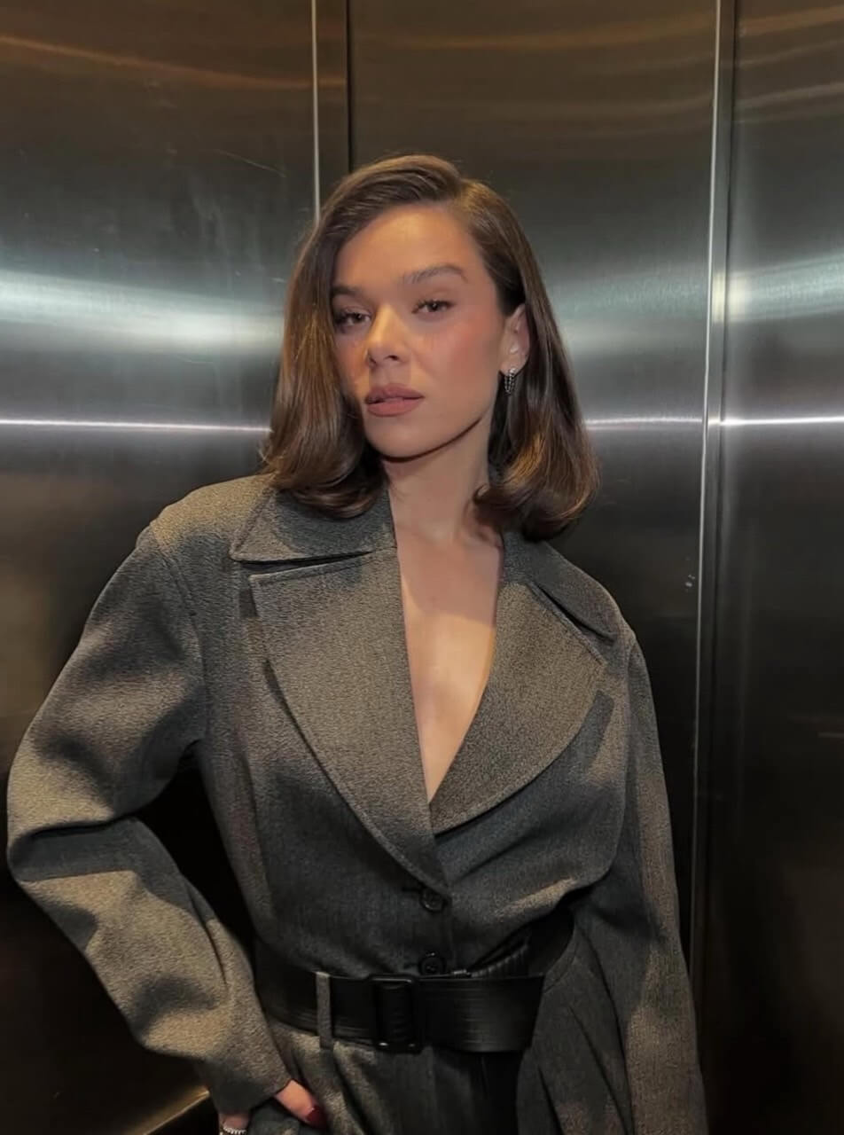 2025 Women Hair Trends: Riviera Bob