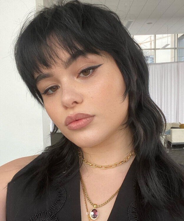 Barbie Ferreira with a wolf cut