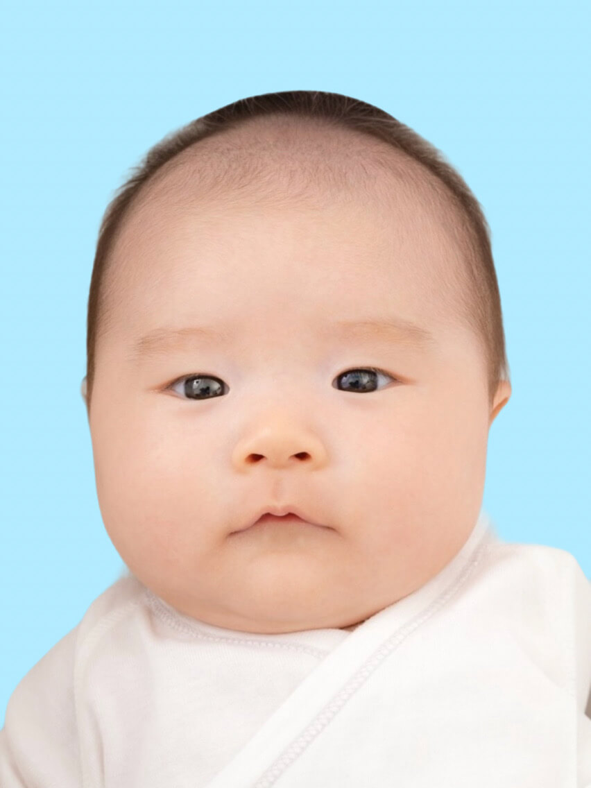 完成した赤ちゃん証明写真