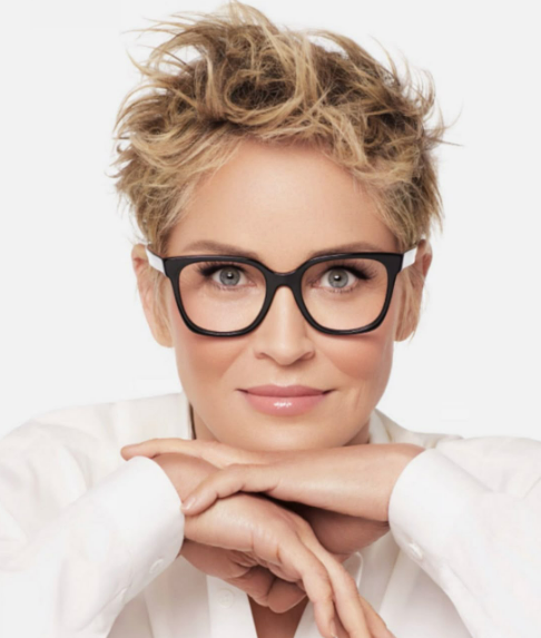 Coupe de cheveux femme 50 ans lunettes