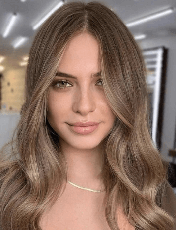 Tendance couleur cheveux 2025 #13 : Smoked Blonde