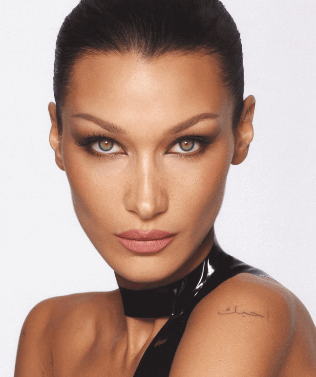 Coupe selon forme du visage : forme visage ovale comme Bella Hadid