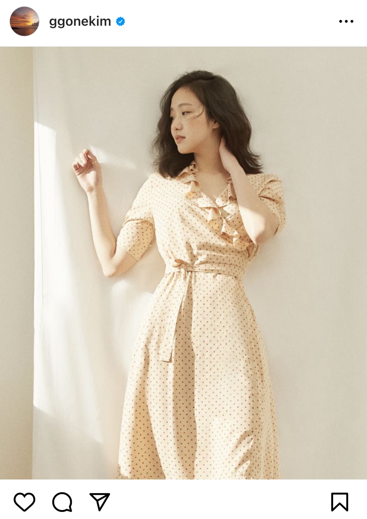 圓臉女生的髮型：木耳捲及肩髮