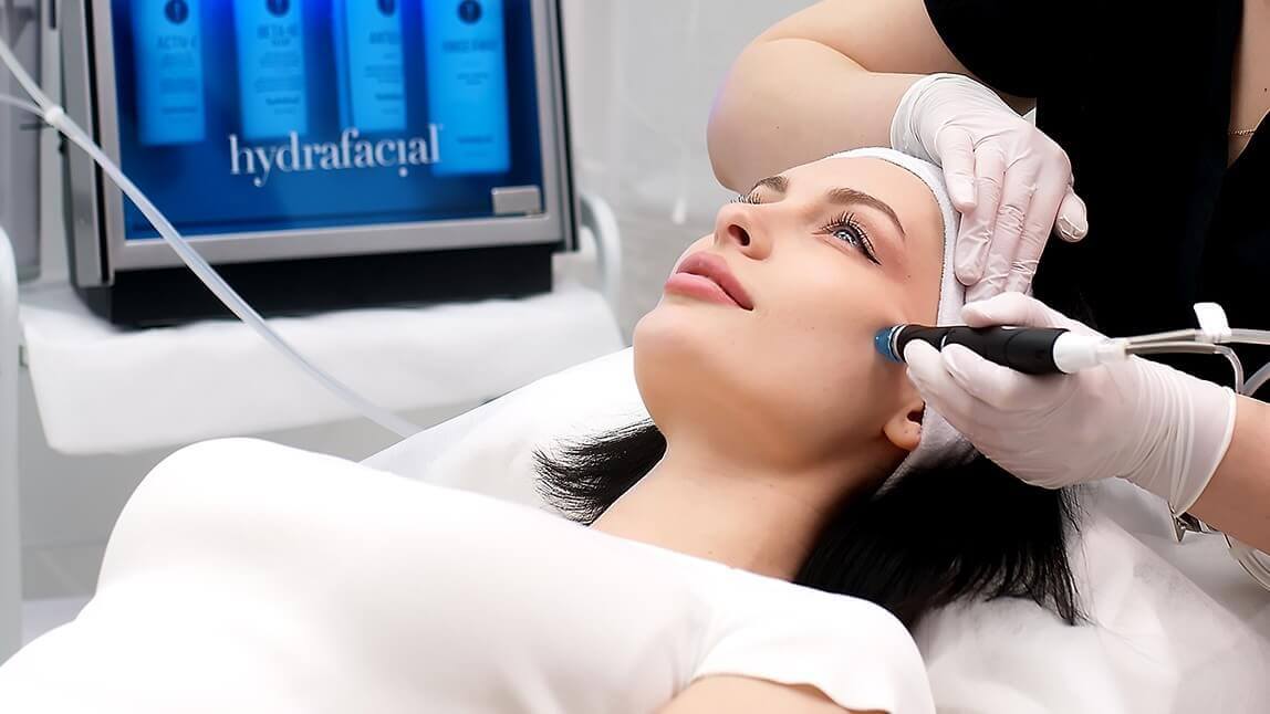 Top 7 HydraFacial Machines and How AI Can Simulate Results