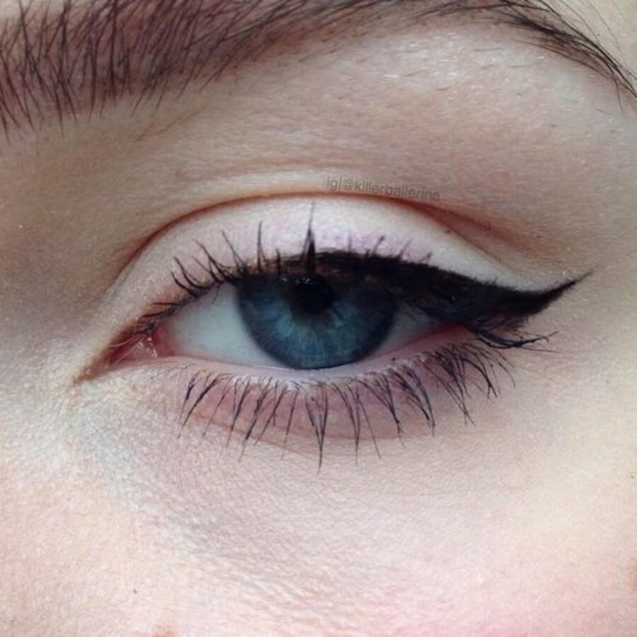 Micro Wing Eyeliner