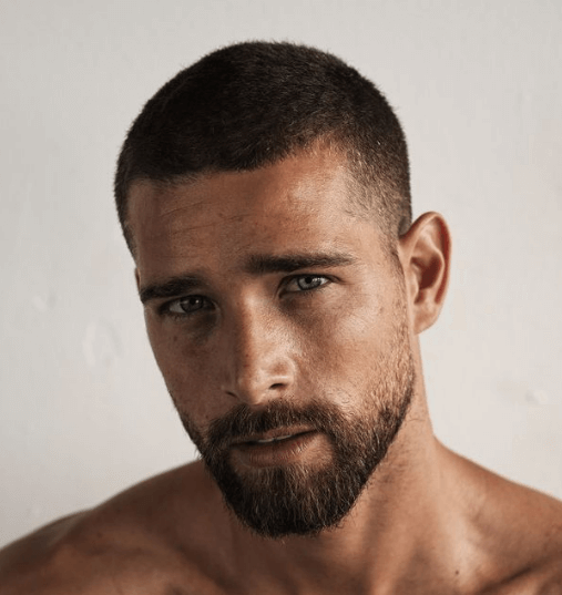 Buzzcut homme : tendance coupe homme 2025 et 2026