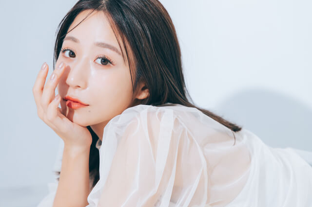 肌はピンク系で透明感 肌はピンク系で透明感