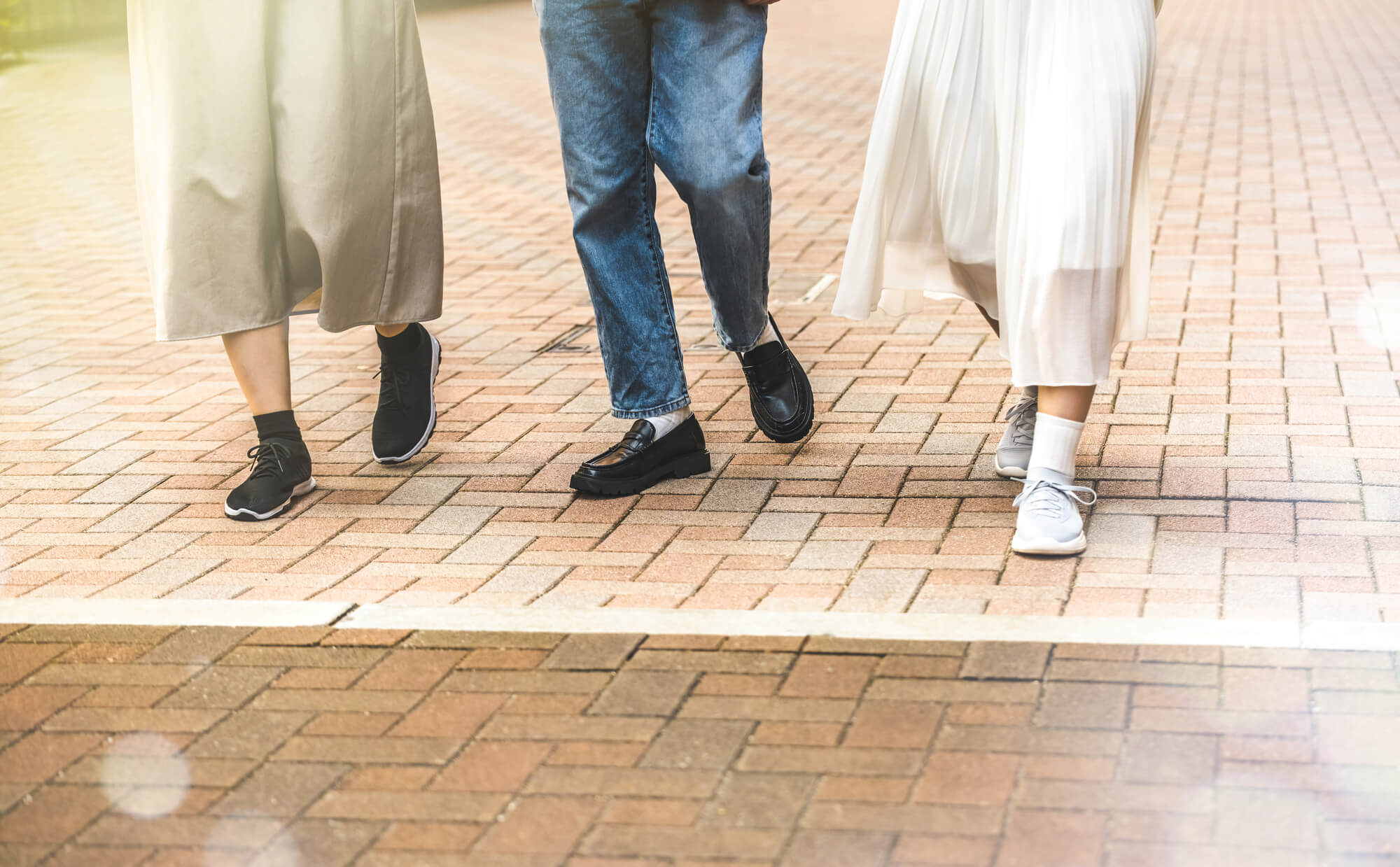 靴の選び方で全体の印象が変わる 靴の選び方で全体の印象が変わる