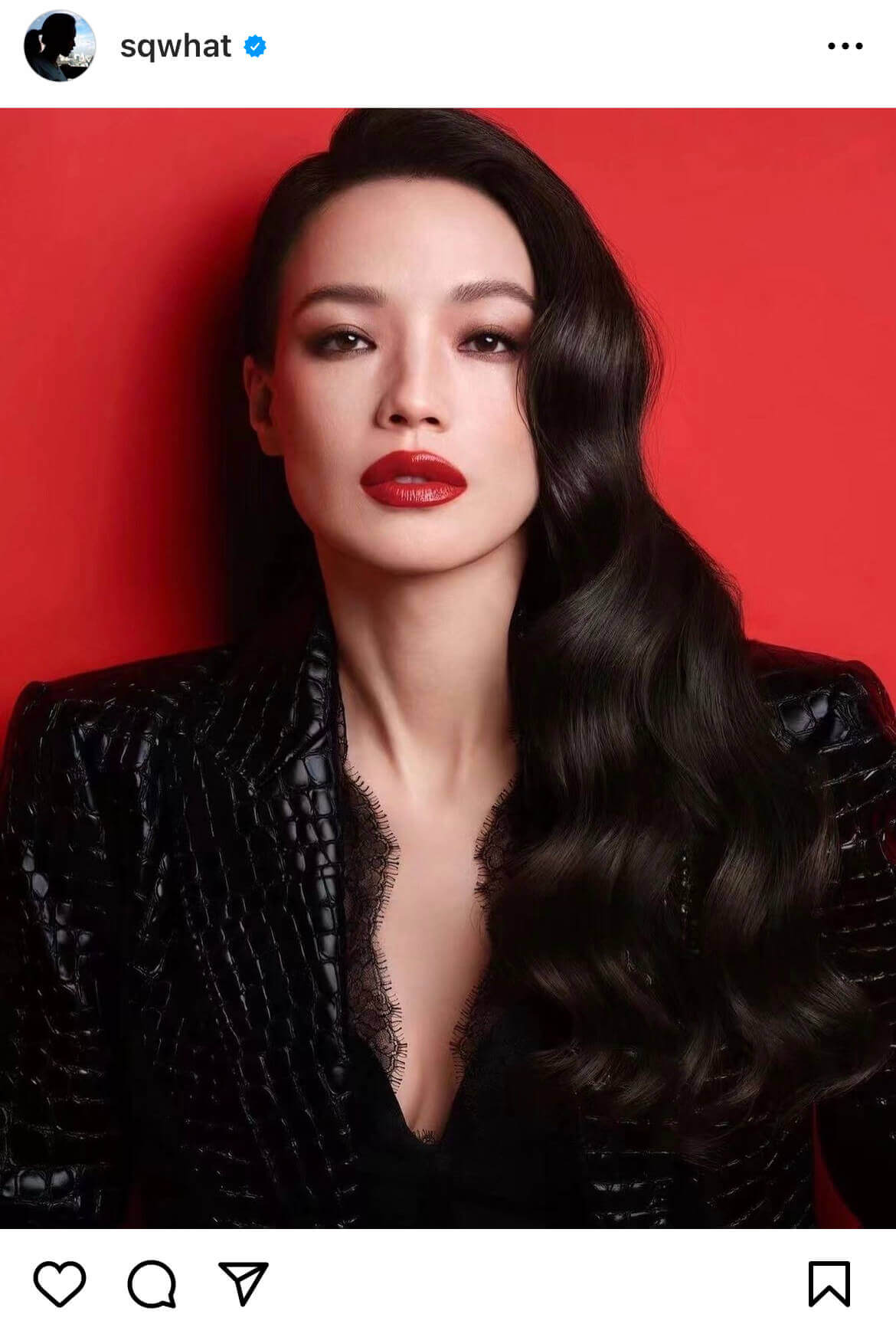 方臉髮型範本:大旁分水波紋捲 方臉髮型範本:大旁分水波紋捲