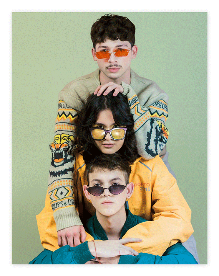 Follow our creative tips to create outstanding Instagram Stories.