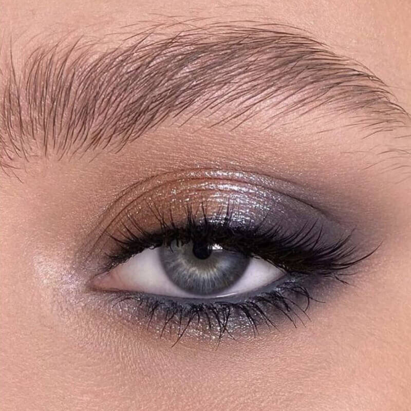  Eye Makeup Look 2: Frosted Silver