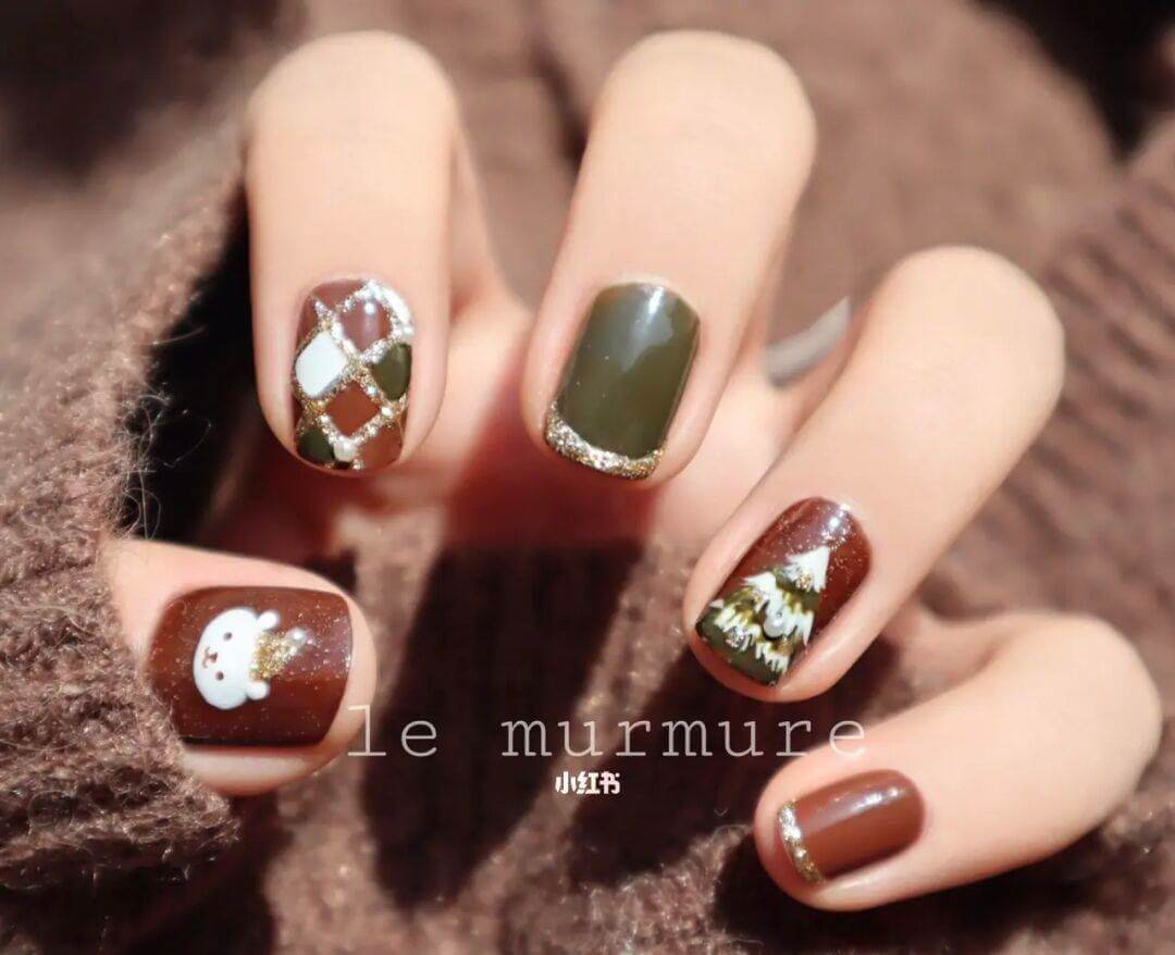 聖誕美甲推薦：質感手繪風