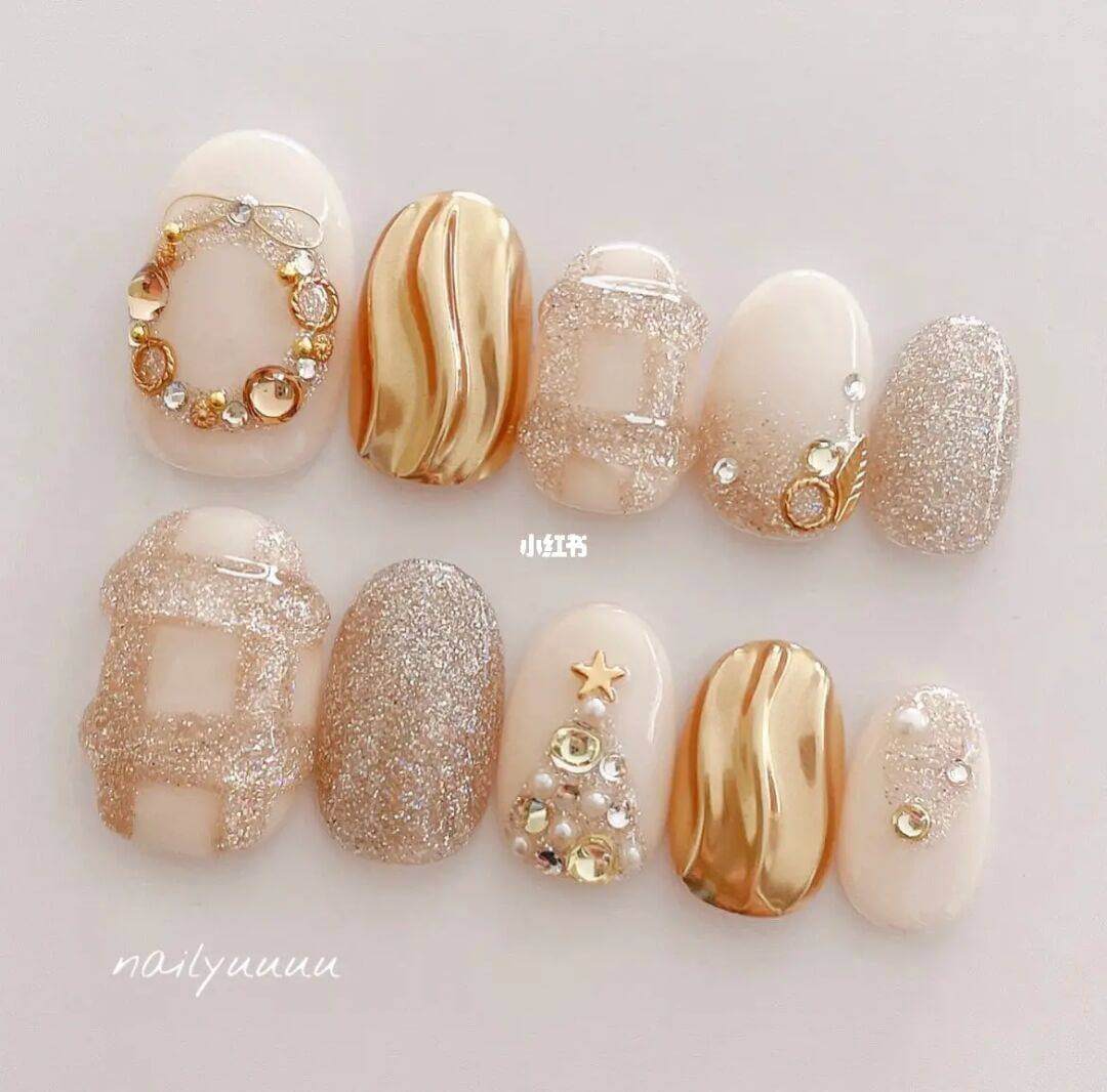 聖誕美甲範本十五： 日系 Bling Bling