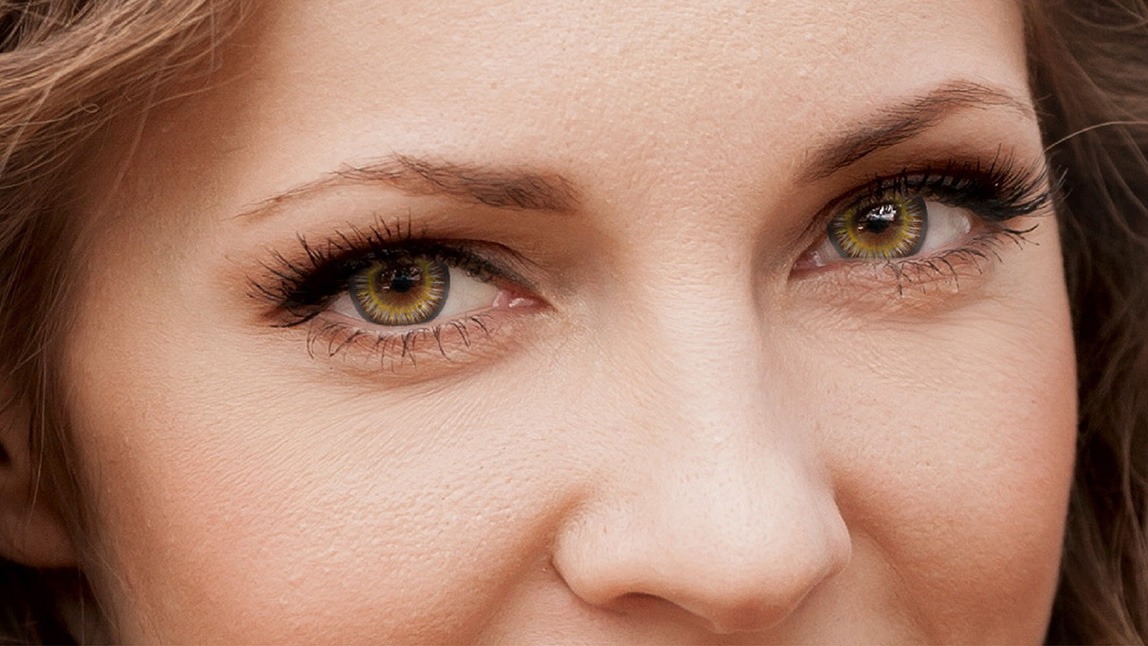 How to Make Green Hazel Eyes Pop: Enhance the Green in Hazel Eyes