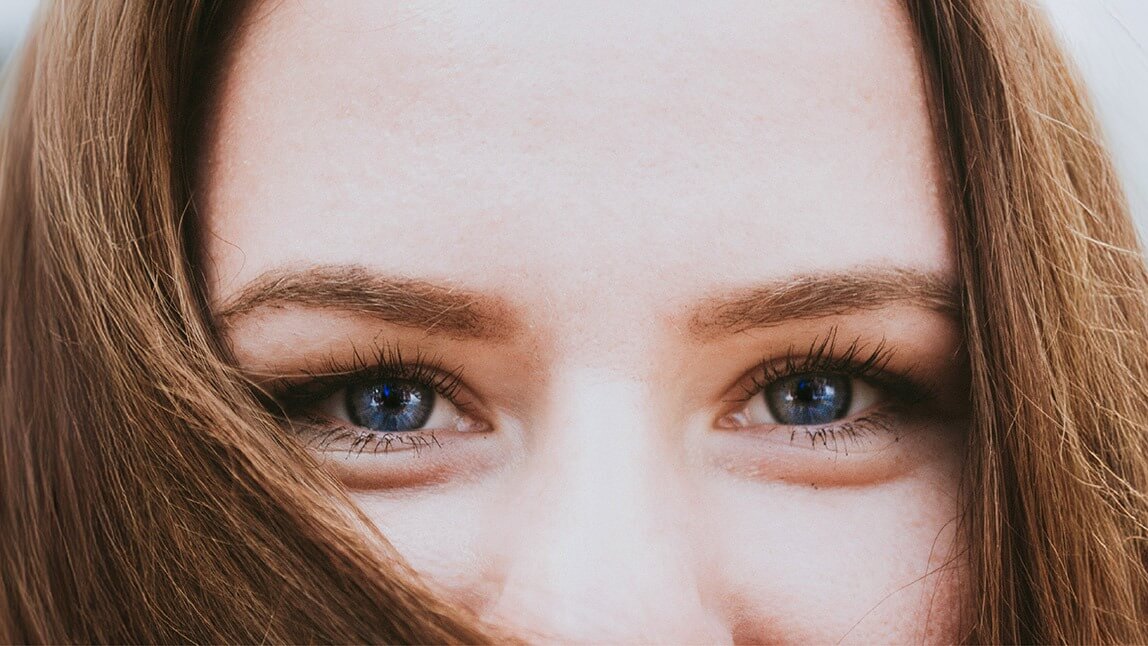 Eyeliner for Hooded Eyes: Techniques, Tips & Tools