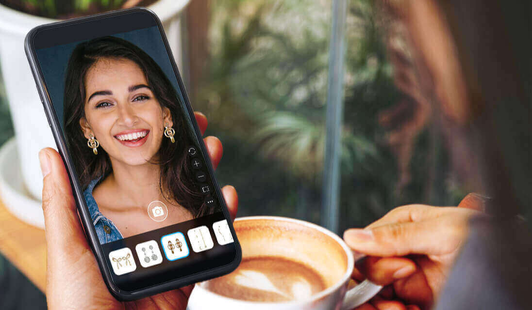 Orecchini e Piercing: Virtual Try On Orecchini Online