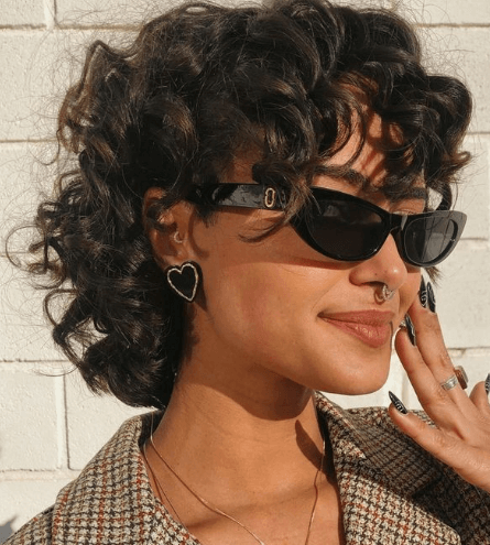 Coiffure tendance femme 2026 : cherub cut