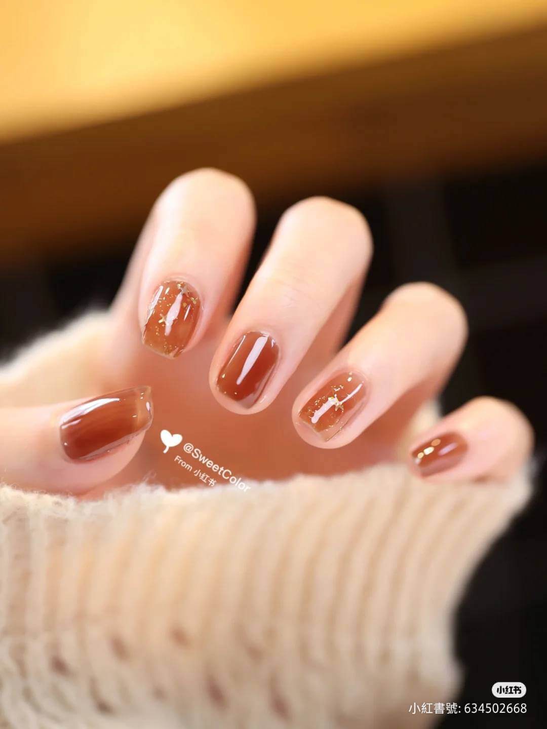 過年美甲:琥珀金箔 過年美甲:琥珀金箔