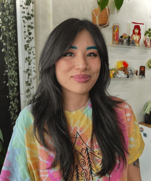 Long layers for round face