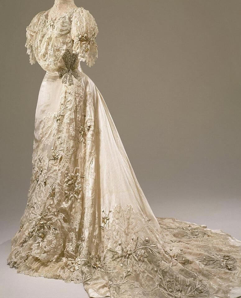 Vestido de novia vintage 1900: elegancia eduardiana Vestido de novia vintage 1900: elegancia eduardiana