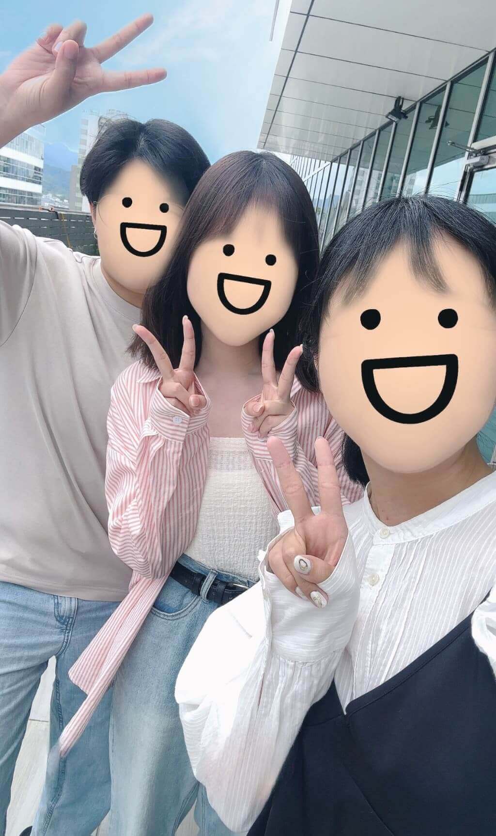 おもしろエフェクトで顔隠し