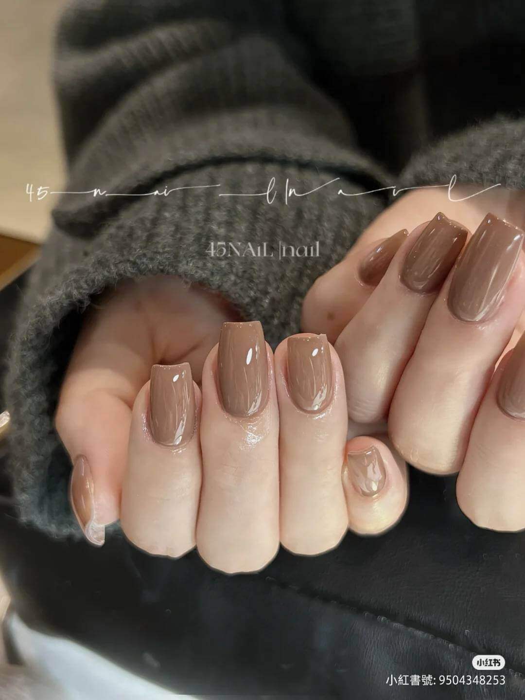 溫柔奶咖裸色美甲