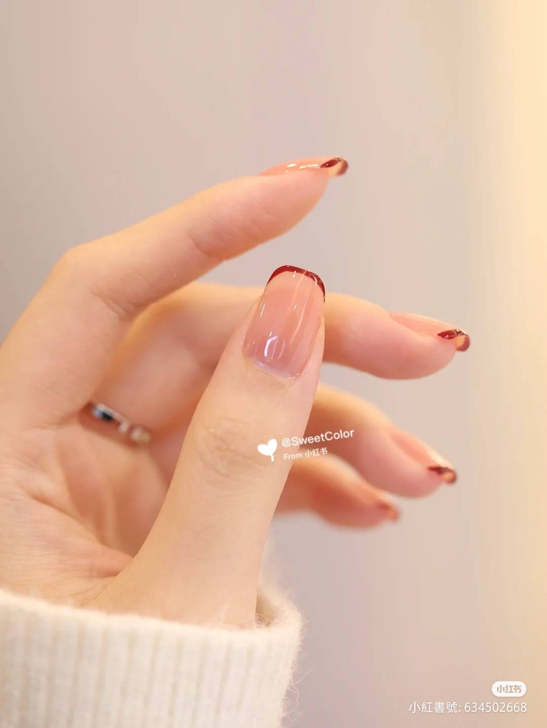 法式裸粉美甲