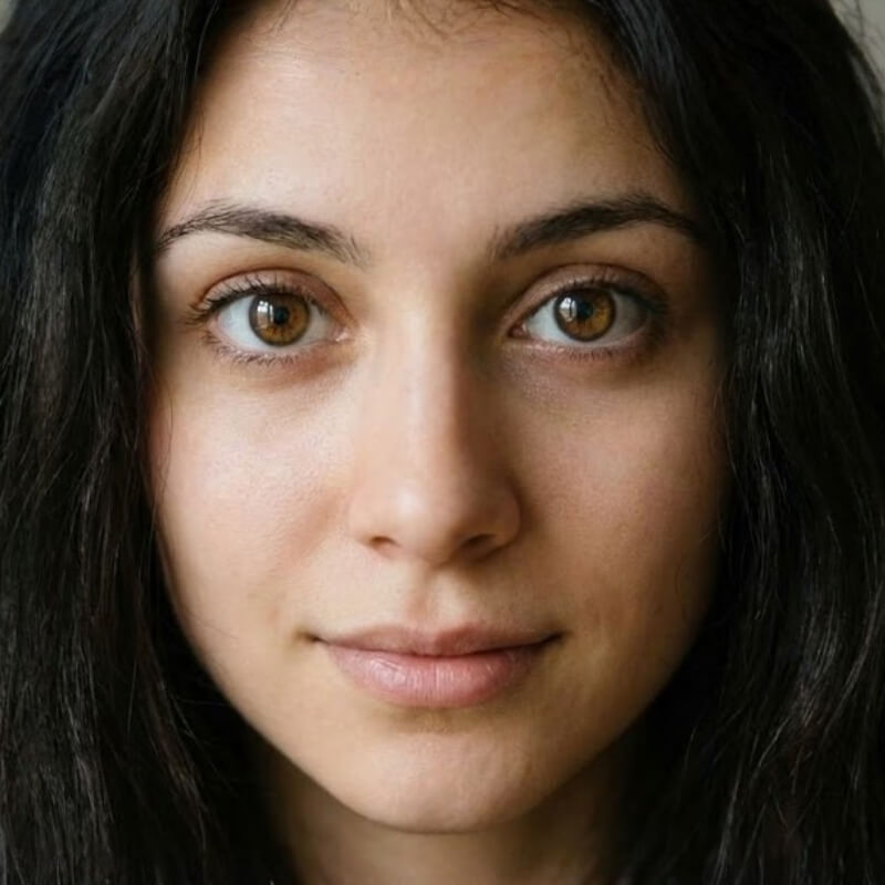 Forma degli Occhi Sporgente