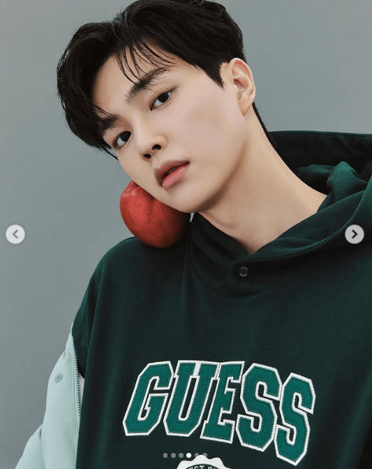 高額頭男生髮型推薦