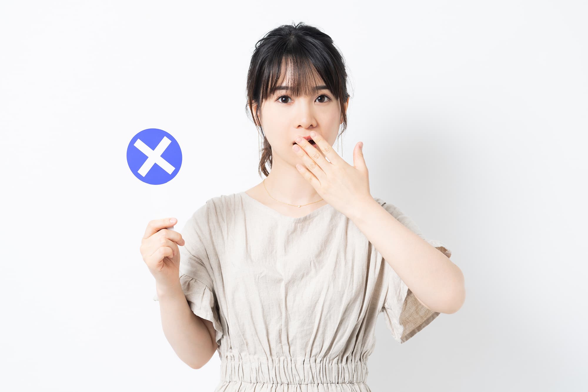 NGを示しているモテる女性 NGを示しているモテる女性