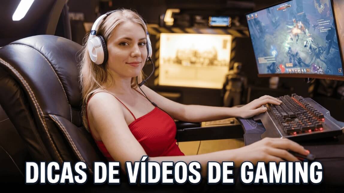 Gamer no setup com headset gravando gameplay para criar vídeo de games com o aplicativo YouCam Video.