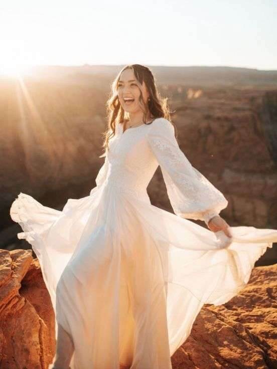 Bishop Sleeves Long Sleeve Wedding Dress