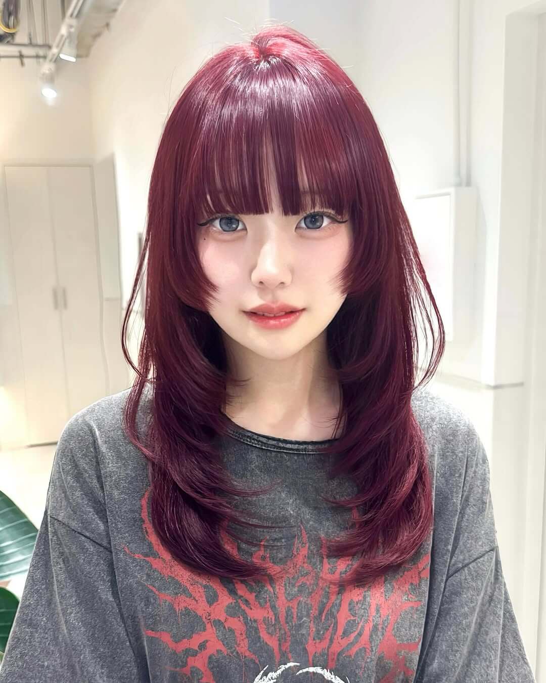 チェリーレッド