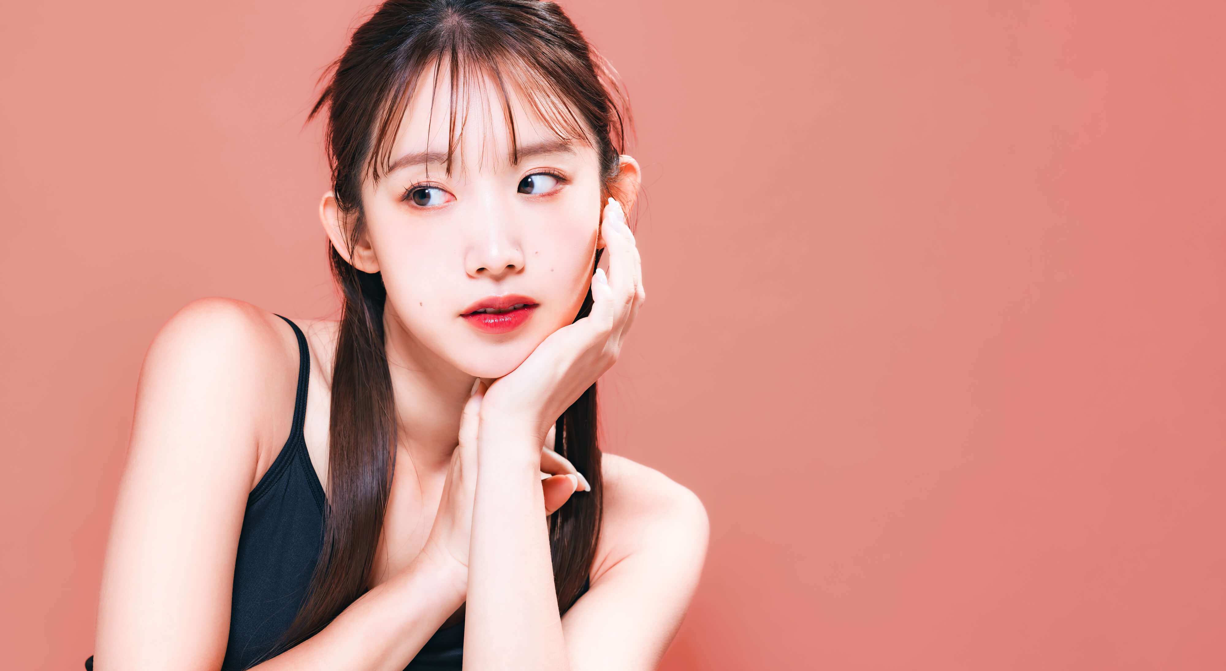 ブラウン系の瞳と髪