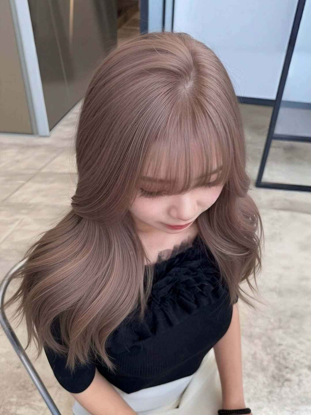 ミルクティーベージュ