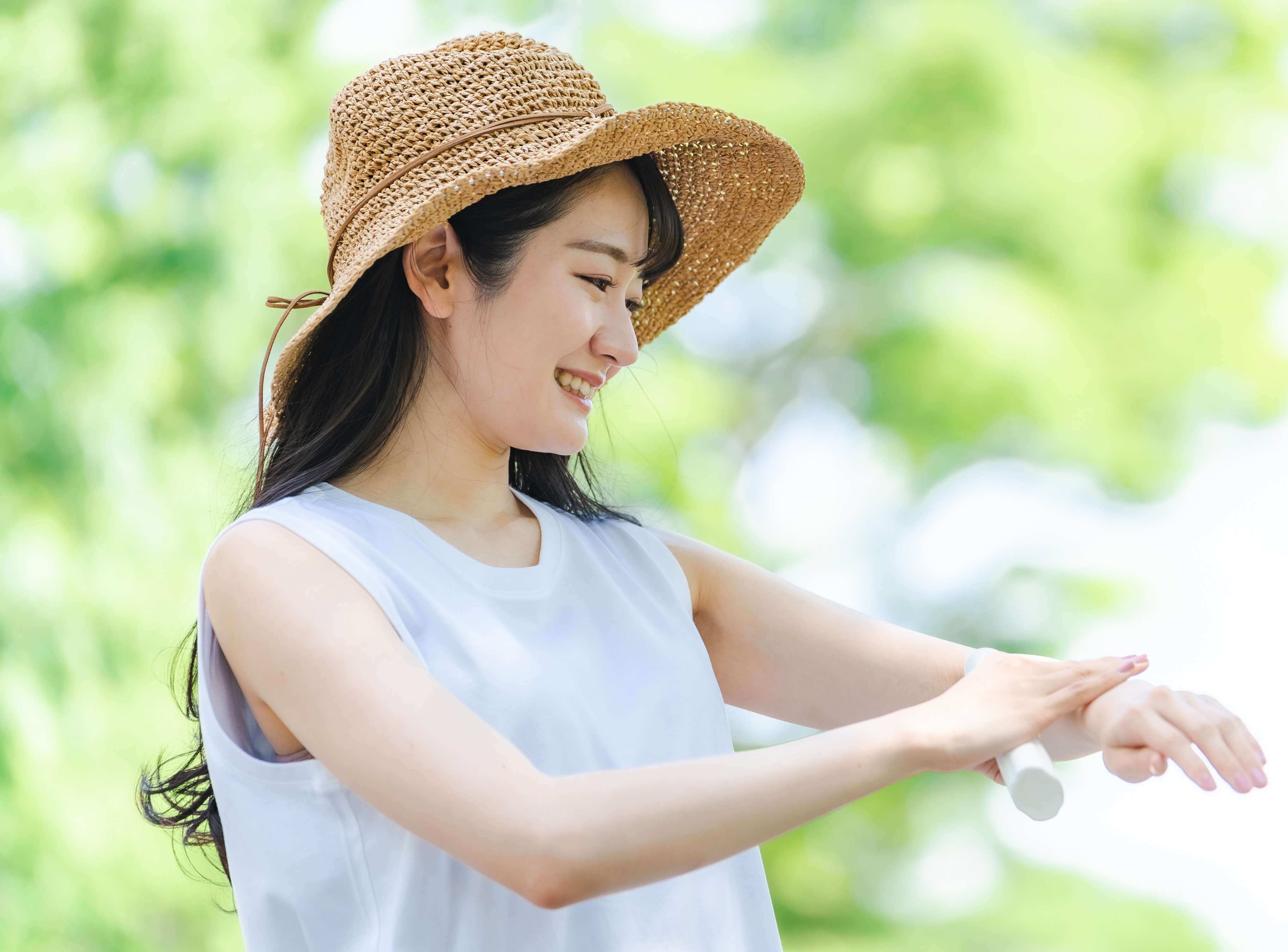 手が黒くなる原因は?