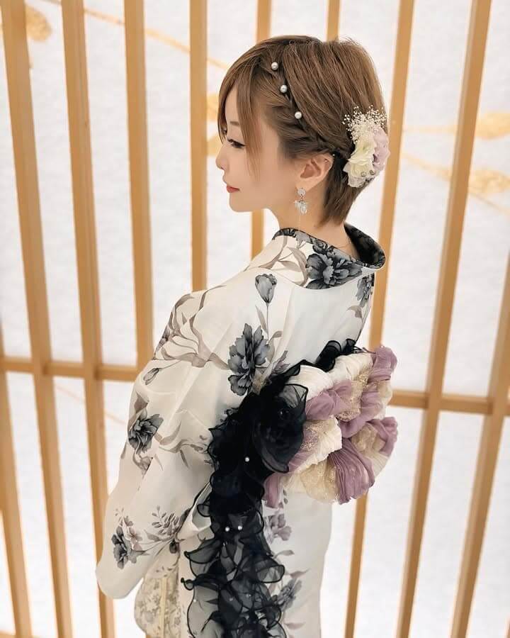 浴衣に似合うショートの髪型サイド編み込みアレンジ 浴衣に似合うショートの髪型サイド編み込み