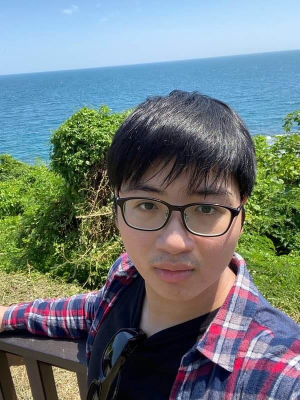 男性の写真 男性の写真