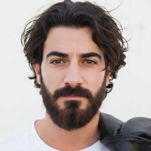 Thick, full lumberjack style beard