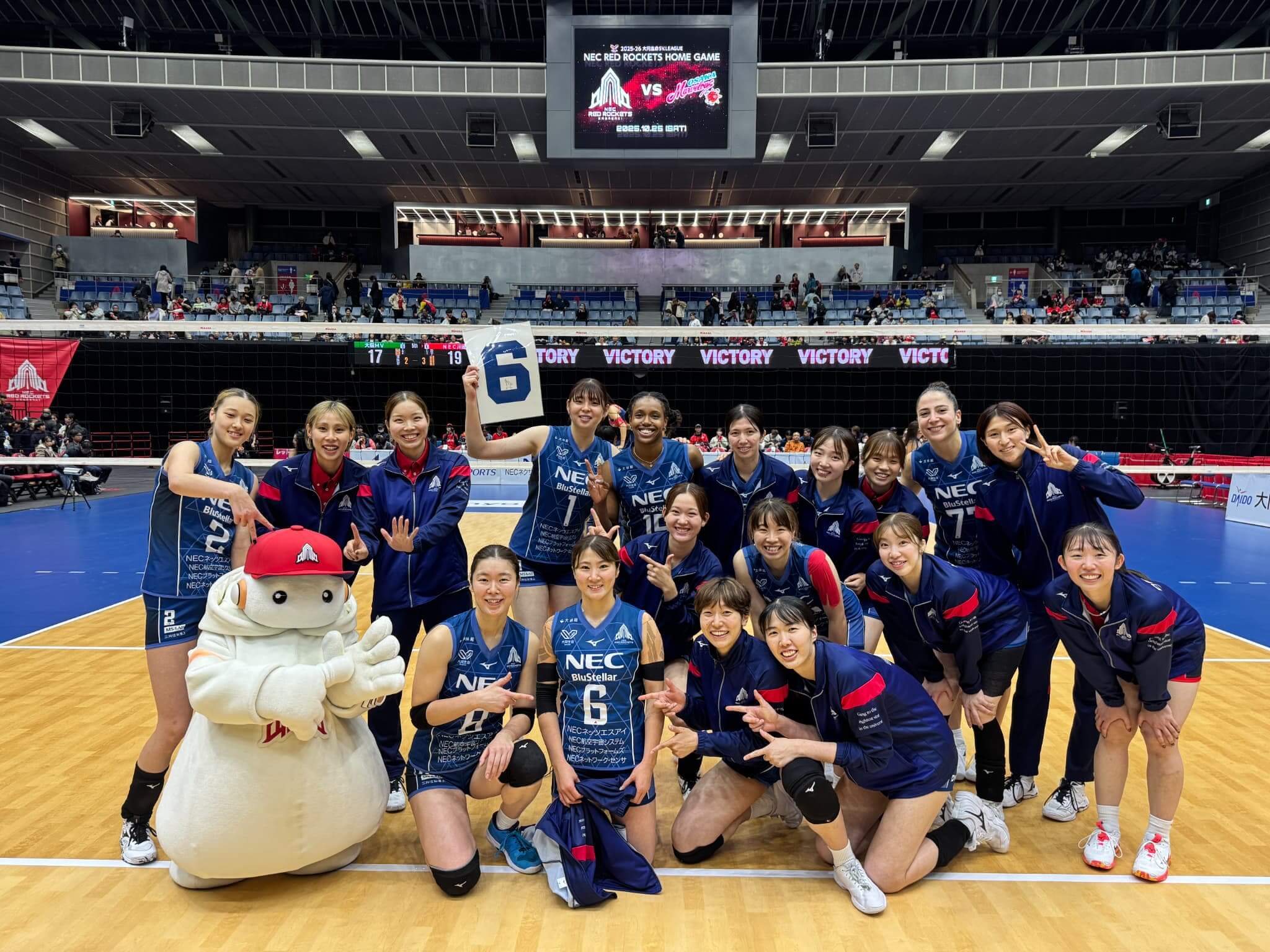 試合後のチーム集合写真