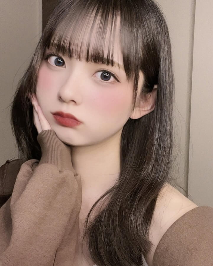 丸型|ぱっつん前髪おすすめ(顔型別) 丸型 ぱっつん前髪(顔型別おすすめ)
