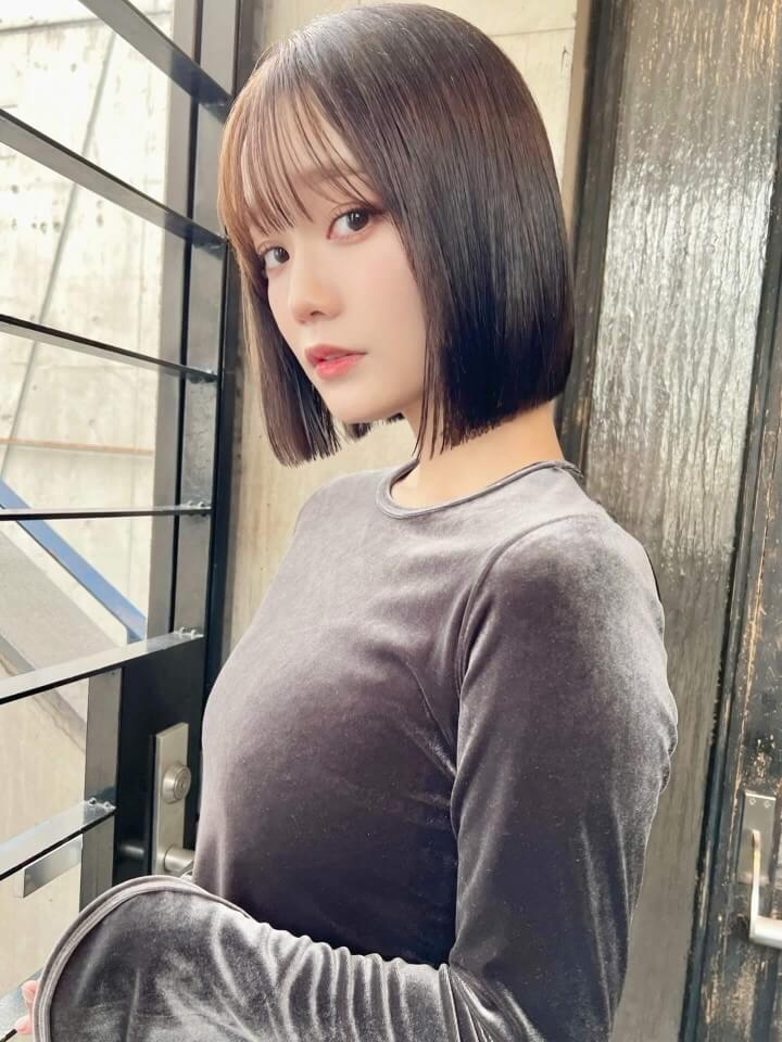 ショートヘア×前髪ぱっつんストレート|韓国アイドルの髪型おすすめ(長さ別) ショートヘア×前髪ぱっつんストレート 韓国アイドルの髪型(長さ別)