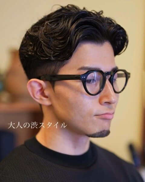 髭に似合うかきあげ風パーマスタイル 髭に似合うかきあげ風パーマスタイル